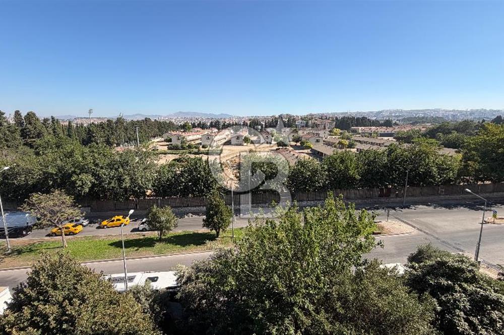 Buca Kızılkanat Sitesi 150m² 3+1 Satılık Arakat Daire