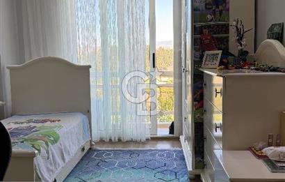 Buca Kızılkanat Sitesi 150m² 3+1 Satılık Arakat Daire