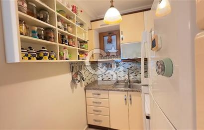 KARŞIYAKA ALABEY 'DE SAHİLE VE ANITA YAKIN 2+1 SATILIK DAİRE