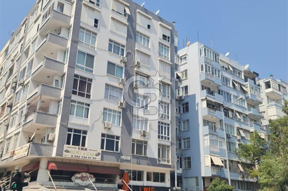 Güllük Caddesi Üzerinde Satılık 2+1 Daire