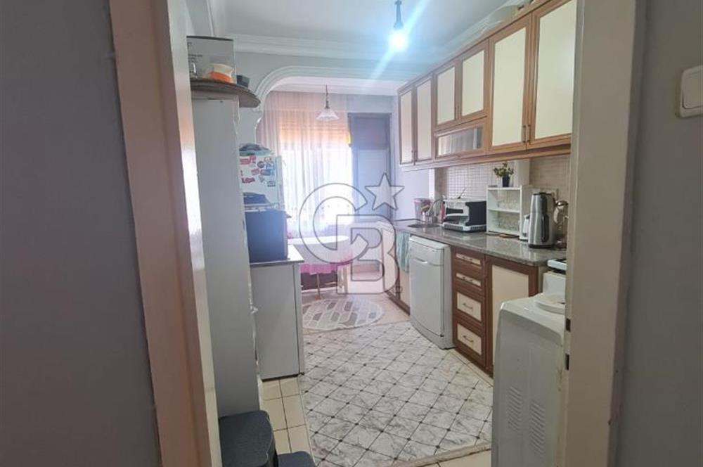 Güllük Caddesi Üzerinde Satılık 2+1 Daire