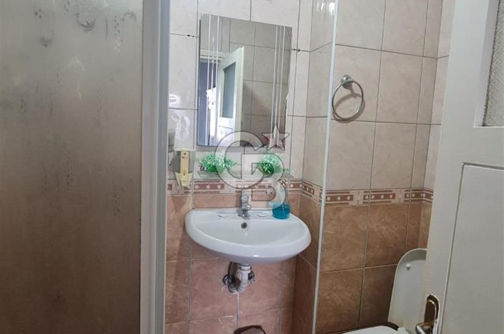 Güllük Caddesi Üzerinde Satılık 2+1 Daire