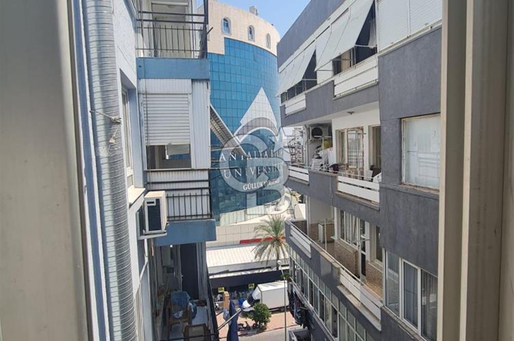 Güllük Caddesi Üzerinde Satılık 2+1 Daire