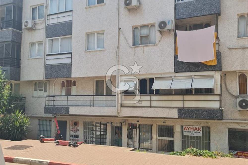 Memurevleri'nde Satılık Dükkan