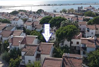 AYVALIK ALTINOVA ÇAMLIK SİTESİNDE 3+1 | ÇİFT BAHÇELİ VİLLA - 7 - 369539