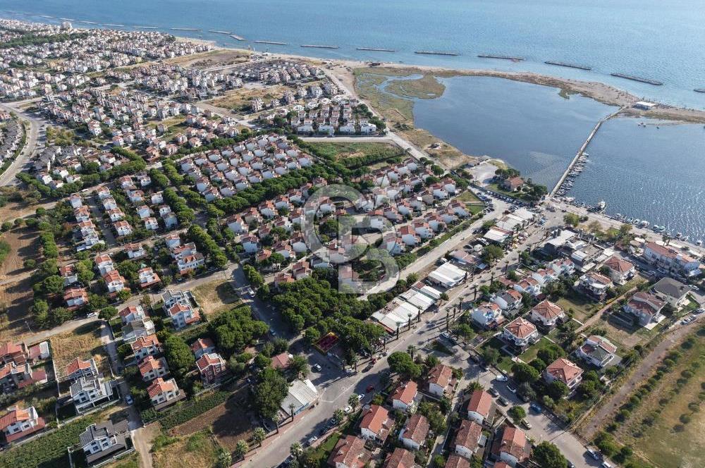 AYVALIK ALTINOVA ÇAMLIK SİTESİNDE 3+1 | ÇİFT BAHÇELİ VİLLA