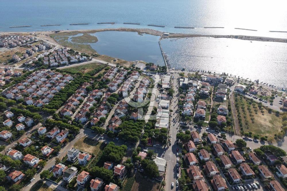 AYVALIK ALTINOVA ÇAMLIK SİTESİNDE 3+1 | ÇİFT BAHÇELİ VİLLA
