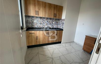 CB BLACK'TEN YALOVA YOLU ÜZERİ KİRALIK 100 METREKARE OFİS