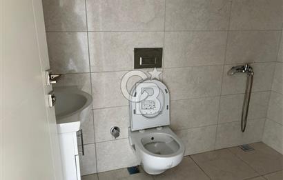 CB BLACK'TEN YALOVA YOLU ÜZERİ KİRALIK 100 METREKARE OFİS