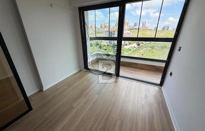 YAŞAMKENT ALACAATLI SİTE İÇERİSİ KAPALI BALKON+ OTOPARK) 1+1