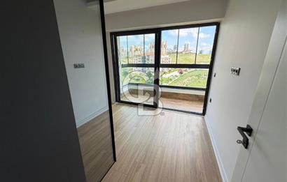 YAŞAMKENT ALACAATLI SİTE İÇERİSİ KAPALI BALKON+ OTOPARK) 1+1