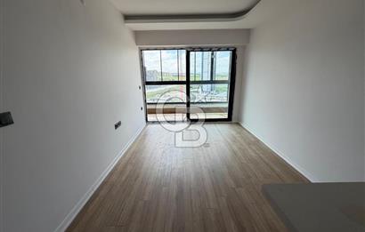 YAŞAMKENT ALACAATLI SİTE İÇERİSİ KAPALI BALKON+ OTOPARK) 1+1
