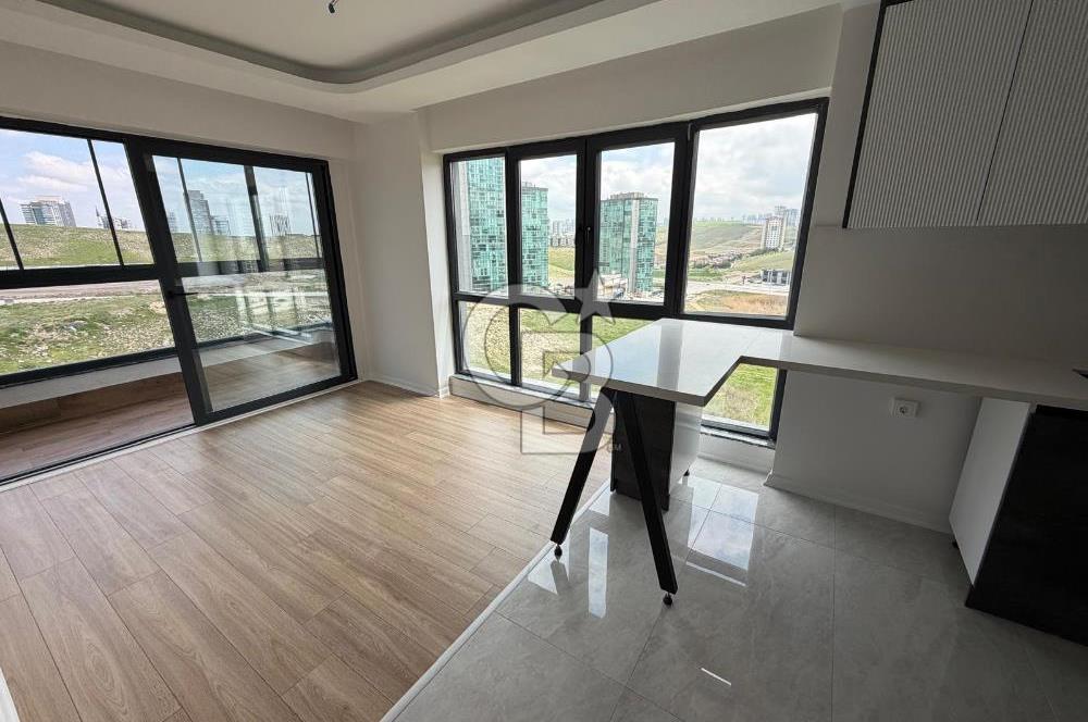 YAŞAMKENT ALACAATLI SİTE İÇERİSİ KAPALI BALKON+ OTOPARK) 1+1