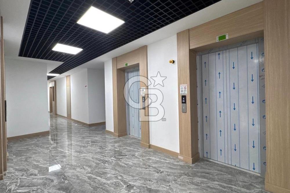 İncek'te şerefiyeli önü açık full ankastreli satılık daire