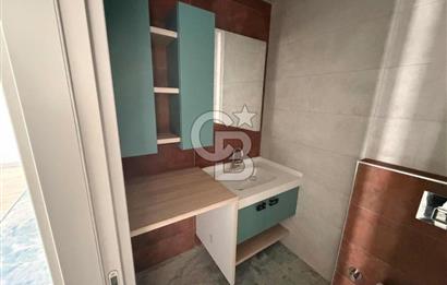 İncek'te şerefiyeli önü açık full ankastreli satılık daire