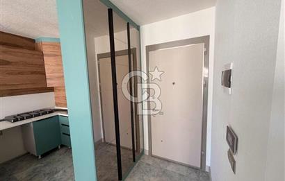 İncek'te şerefiyeli önü açık full ankastreli satılık daire