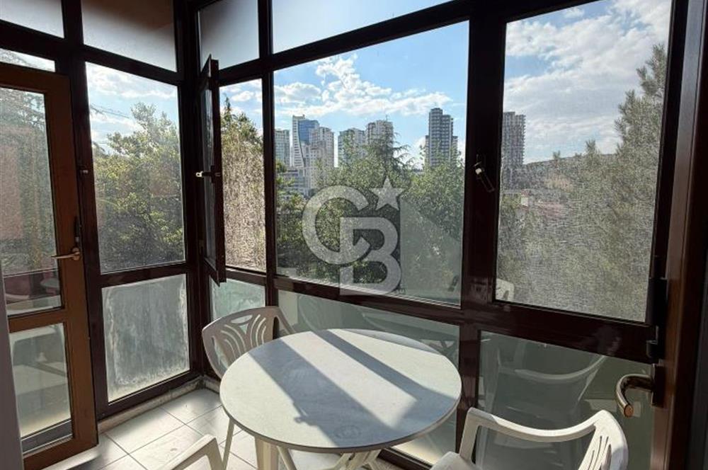 ÇAYYOLU SİTE İÇERİSİNDE KİRALIK 4+2 TRIPLEX VİLLA