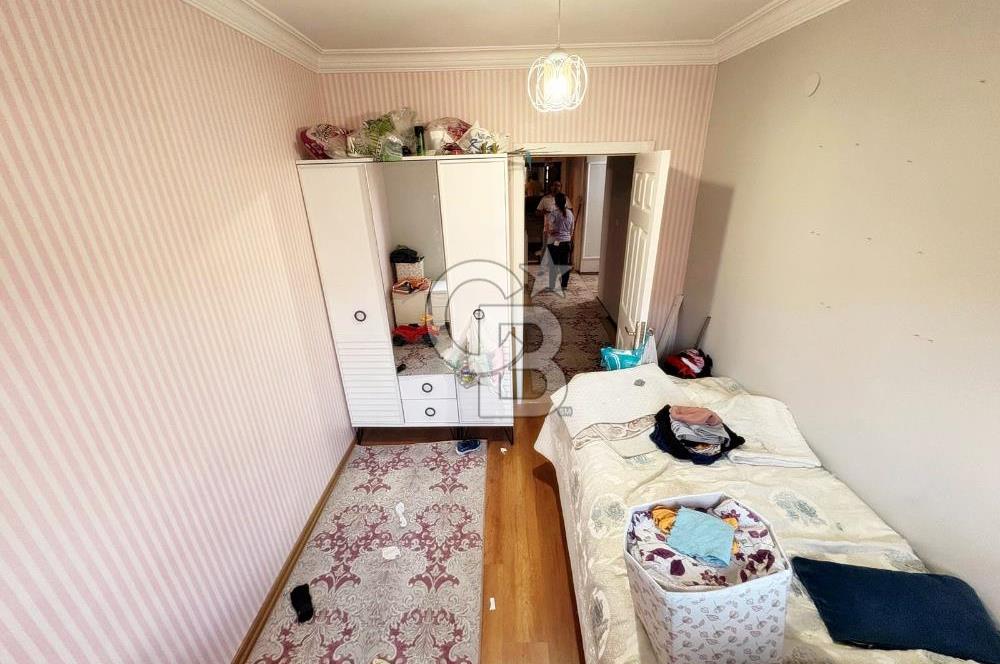 DOGUKENT CADDE ÜZERİ 3+1 SATILIK DAİRE 3.KATTA KÖK TAPU 