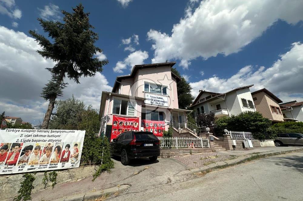 IRMAKKENT SİTESİ ANACADDE ÜZERİ KÖŞE PARSEL KİRALIK BİNA