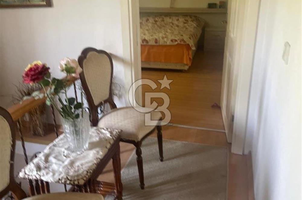 Kuşadası Kirazlı Köyü'nde 500 m² Arsalı, 6+2 Lüks Müstakil Ev