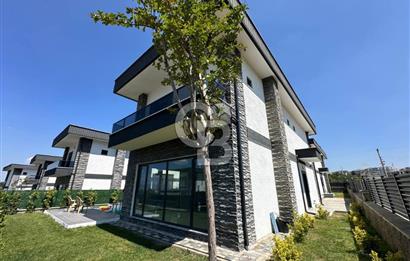 CB ENVOY | Green Hill Sitesinde Sıfır 4,5 +1 Havuzlu Villa