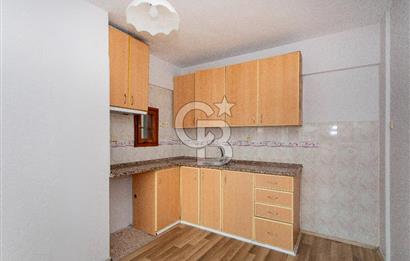 Foça Merkezde Sahile Yürüme Mesafesinde Satılık 2+1 Daire