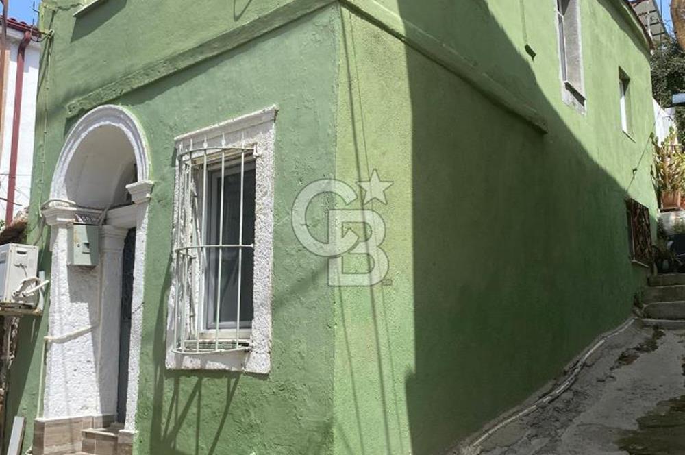 Ayvalık merkez satılık 2 + 1 müstakil ev