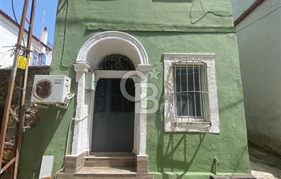 Ayvalık merkez satılık 2 + 1 müstakil ev