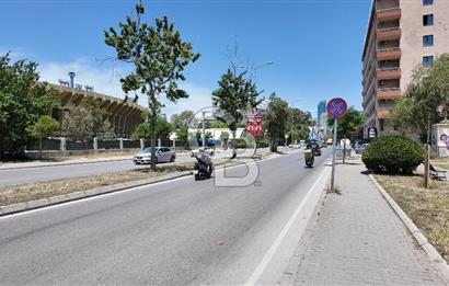 İZMİR BORNOVA ÇAMDİBİ SATILIK DÜKKANLI ARSA YATIRIM FIRSATI