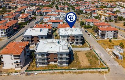 Yenifoça M.Kemal Atatürk Mah. Satılık Bahçe Katı 2+1 Daire