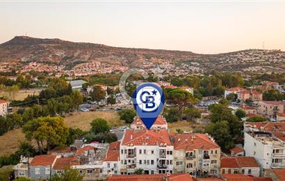 Foça Merkezde Sahile Yürüme Mesafesinde Satılık 2+1 Daire