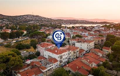 Foça Merkezde Sahile Yürüme Mesafesinde Satılık 2+1 Daire