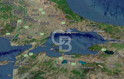 AVŞA ADASINDA DENİZE YAKIN 180m2 MUHTEŞEM KONUMLU VİLLA ARSASI