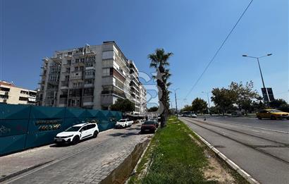 Karsıyaka bostanlı’da satılık 3+1 daire 
