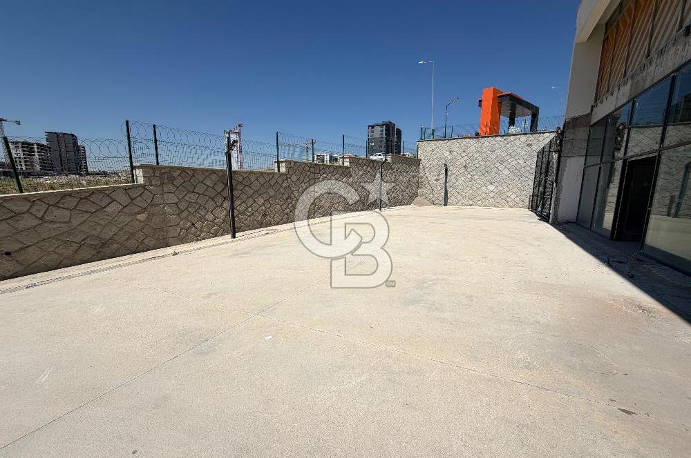 Alacaatlı Relax Yaşamkent Kiralık 300m² İleri Natamam Dükkan