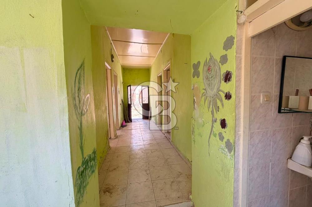 AYVALIK ZEKİBEY MAHALLESİ MERKEZİ KONUM BAHÇELİ YATIRIM FIRSATI