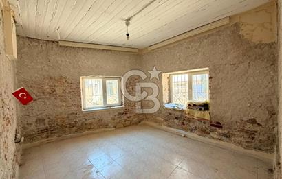 AYVALIK ZEKİBEY MAHALLESİ MERKEZİ KONUM BAHÇELİ YATIRIM FIRSATI