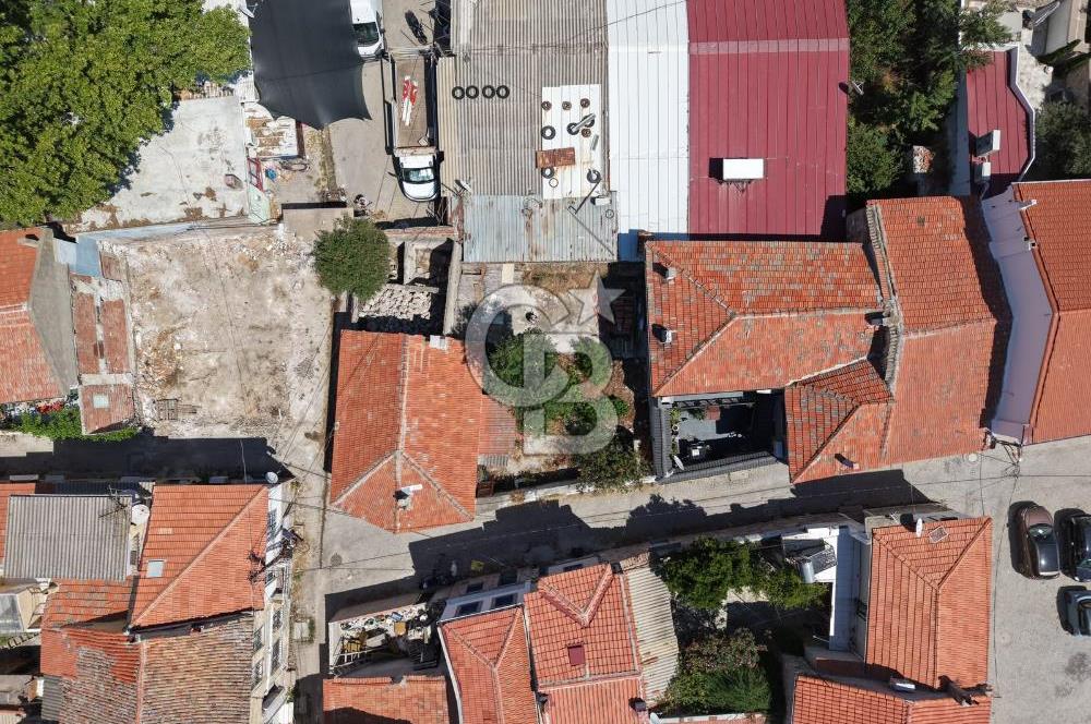 AYVALIK ZEKİBEY MAHALLESİ MERKEZİ KONUM BAHÇELİ YATIRIM FIRSATI