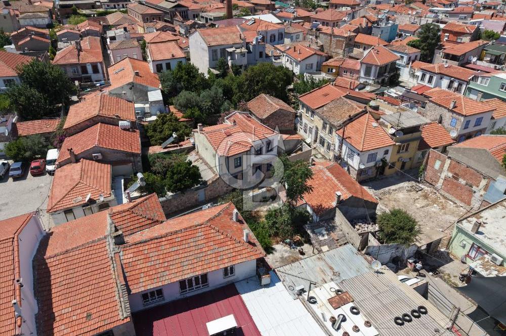 AYVALIK ZEKİBEY MAHALLESİ MERKEZİ KONUM BAHÇELİ YATIRIM FIRSATI