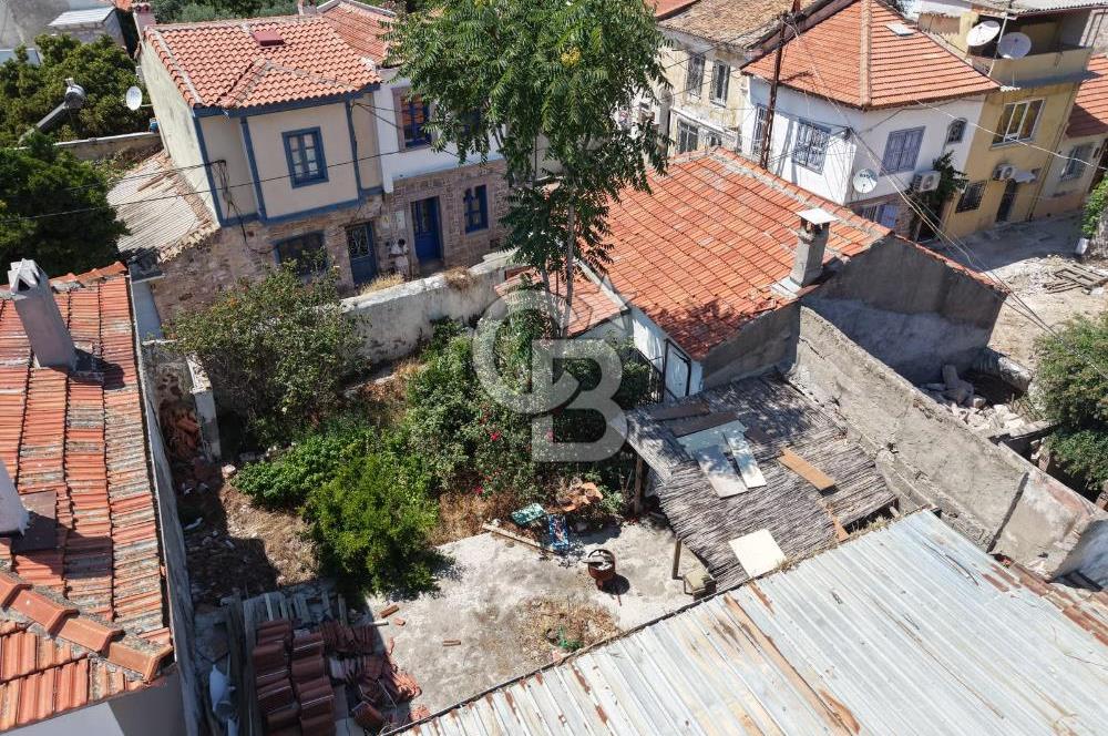 AYVALIK ZEKİBEY MAHALLESİ MERKEZİ KONUM BAHÇELİ YATIRIM FIRSATI