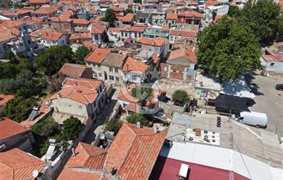 AYVALIK ZEKİBEY MAHALLESİ MERKEZİ KONUM BAHÇELİ YATIRIM FIRSATI