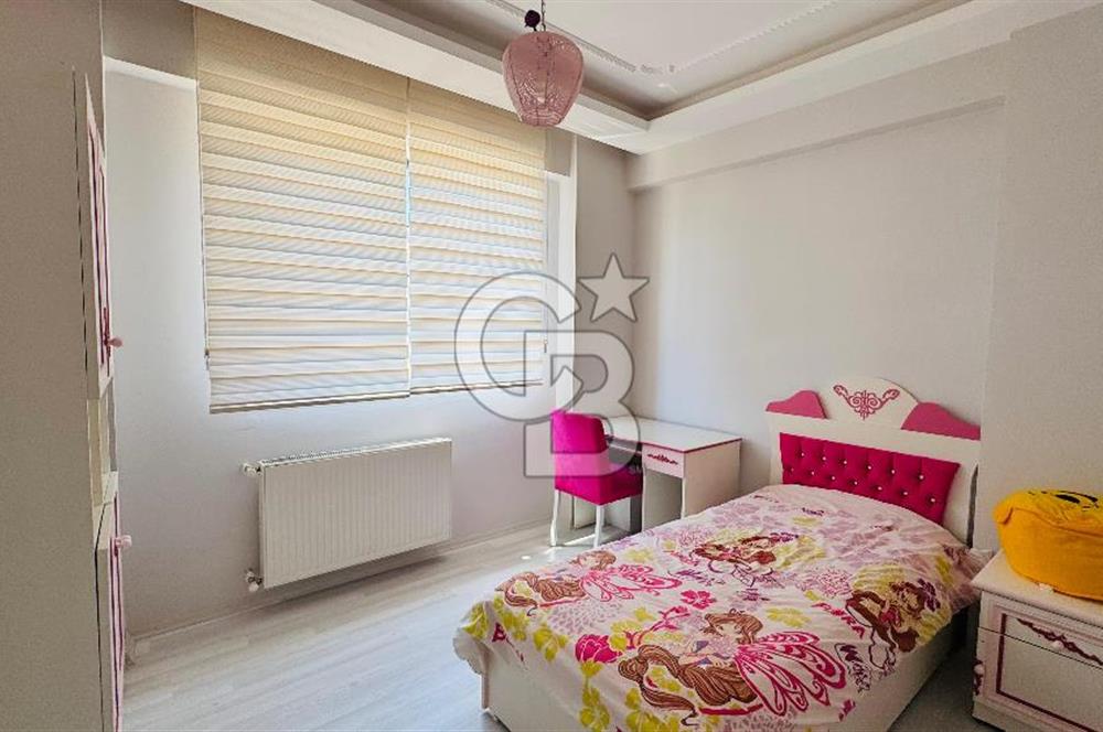 Foça Bağarası Kazım Dirik Mah 3+1 Eşyalı Kiralık Havuzlu Villa