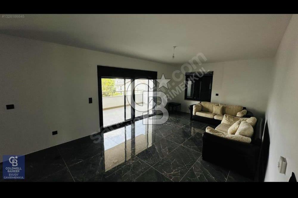 CB ENVOY Gölcük Karaköprü'de Satılık 2+1 Özel Yapım Daire 147m²