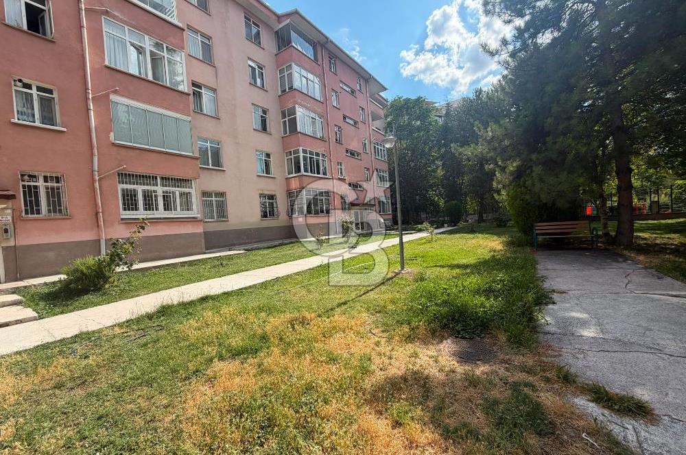 GALERİA AVM’YE YÜRÜME MESAFESİNDE ESERKÖY SİTESİ’NDE 3+1 SATILIK