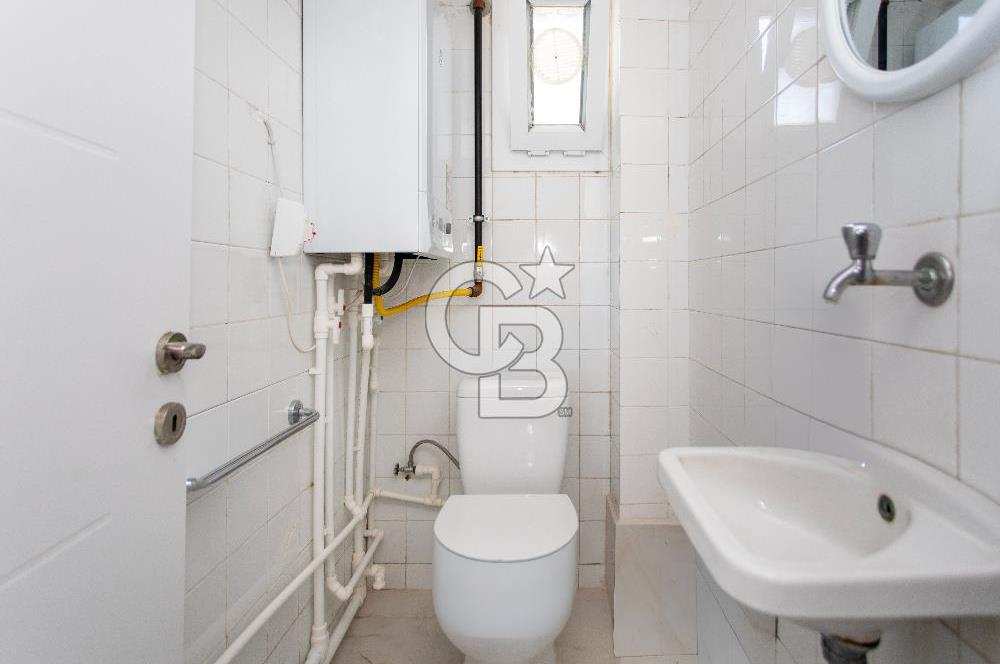 Yenifoça Donatkent'te Satılık Deniz Manzaralı Müstakil 3+1 Villa​