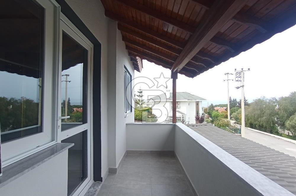 ÇEŞME GERMİYAN 4+2 DUBLEKS HAVUZLU SATILIK VİLLA