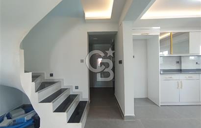 ÇEŞME GERMİYAN 4+2 DUBLEKS HAVUZLU SATILIK VİLLA