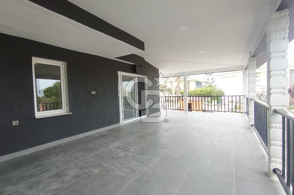 ÇEŞME GERMİYAN 4+2 DUBLEKS HAVUZLU SATILIK VİLLA