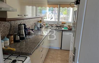 Ayvalık'ta Denize Sıfır Konumda Satılık 3+1 Müstakil Ev 