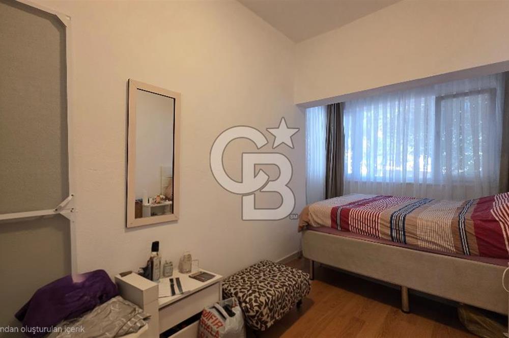 Ayvalık'ta Denize Sıfır Konumda Satılık 3+1 Müstakil Ev 